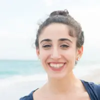 אלונה מרעננה
